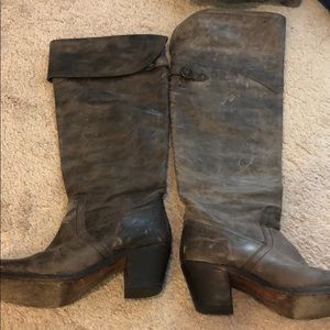 Frye Jane Leather boots size 7